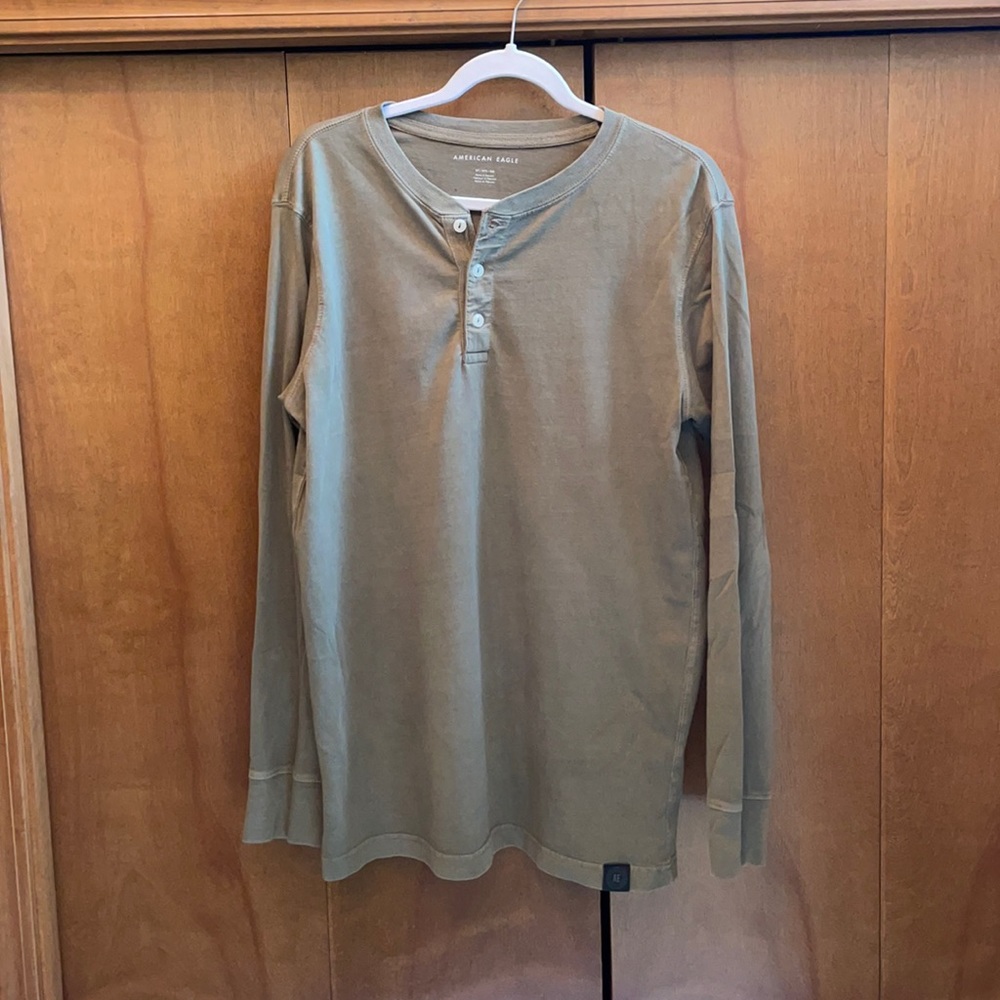 Long Sleeve Button